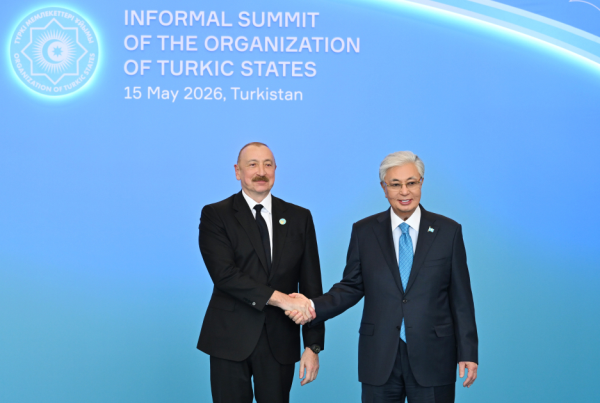 Prezident İlham Əliyev Türküstanda TDT-nin qeyri-rəsmi Zirvə görüşündə iştirak edib 